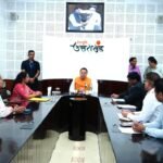 श्रम विभाग एवं बोर्ड के अधिकारियों का दायित्व – प्रत्येक श्रमिक तक पहुँच बनाएं और उन्हें सरकार द्वारा संचालित कल्याणकारी योजनाओं एवं सुविधाओं की जानकारी दें