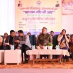 मंत्री जोशी ने कहा कि कार्यक्रम की सफलता को देखते हुए मुख्यमंत्री द्वारा शिविरों की अवधि 15 दिन और बढ़ाई गई है, जो सरकार की संवेदनशीलता को दर्शाता है