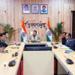 मुख्यमंत्री धामी की कानून व्यवस्था पर गरज, अफसरों को चेतावनी