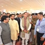 मुख्यमंत्री धामी ने अधिकारियों से कार्यक्रम की रूपरेखा की जानकारी लेकर सुरक्षा और यातायात व्यवस्था मजबूत करने के निर्देश दिए।