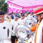 मुख्यमंत्री धामी ने कहा कि देवभूमि उत्तराखण्ड की विशेषता है कि यहां लगभग हर परिवार से कोई न कोई सदस्य सेना या अर्द्धसैन्य बलों में सेवाएं दे रहा है।