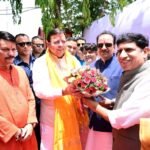 मुख्यमंत्री धामी ने पत्रकारों से आह्वान किया कि वे सकारात्मक पत्रकारिता को बढ़ावा दें, विकास कार्यों को जन-जन तक पहुंचाएं तथा जहां कहीं कमियां हों, वहां निष्पक्ष रूप से सरकार को अवगत कराएं