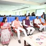 मुख्यमंत्री पुष्कर सिंह धामी ने अधिकारियों को मेडिकल कॉलेज के सभी निर्माण कार्य उच्च गुणवत्ता के साथ पूर्ण करने के दिए निर्देश